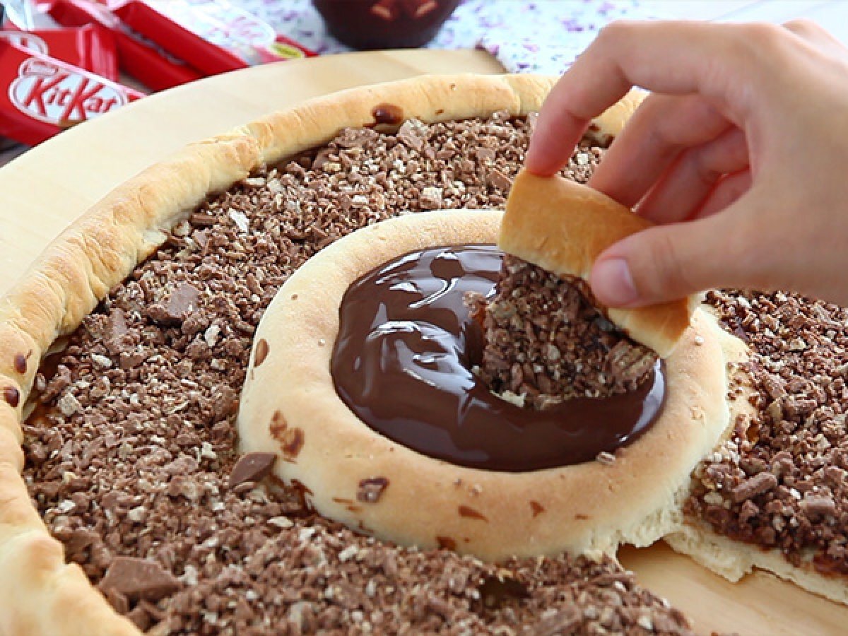 Kit Kat Pizza - photo 2