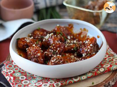 Korean fried chicken with spicy gochujang sauce - Dakgangjeong - photo 2