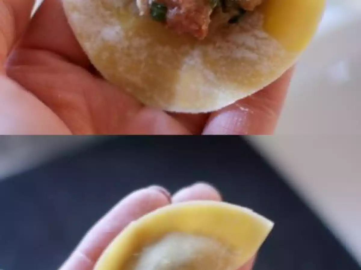 Korean Rice Cake & Dumpling Soup - photo 3