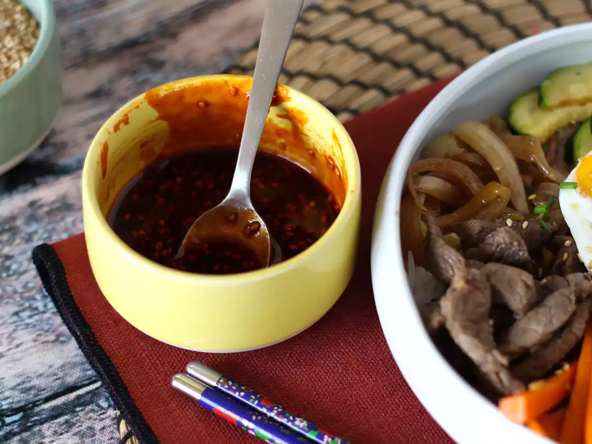 Korean spicy gochujang sauce for bibimbap - photo 4