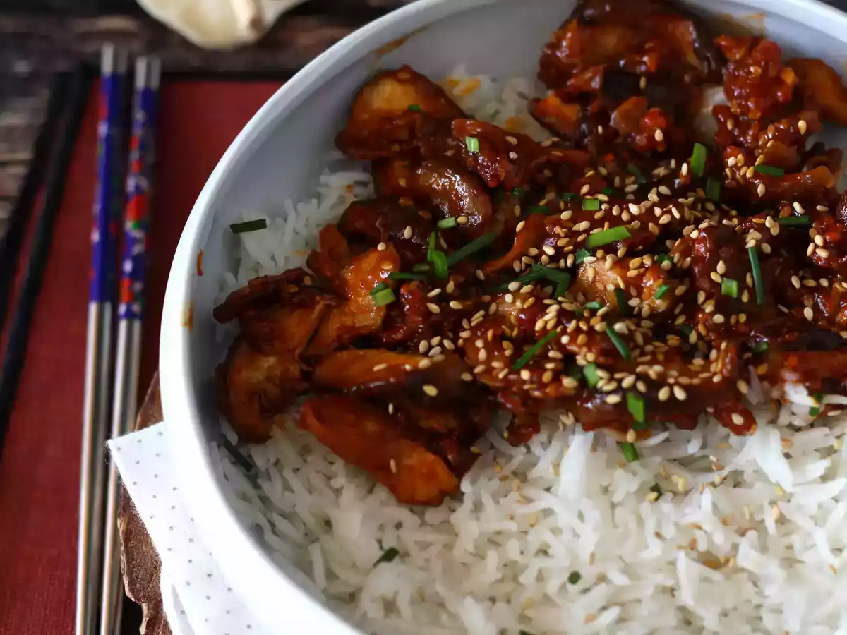 Korean style mushrooms - shiitake mushrooms with gochujang sauce - photo 3