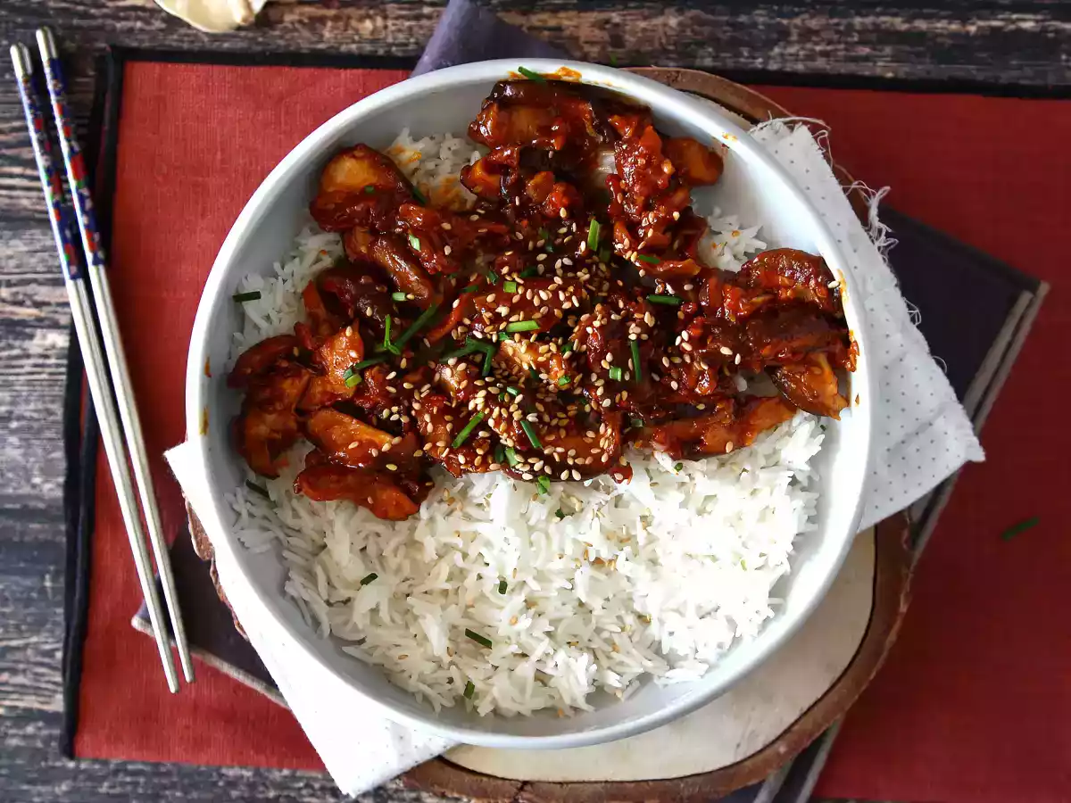 Korean style mushrooms - shiitake mushrooms with gochujang sauce - photo 4