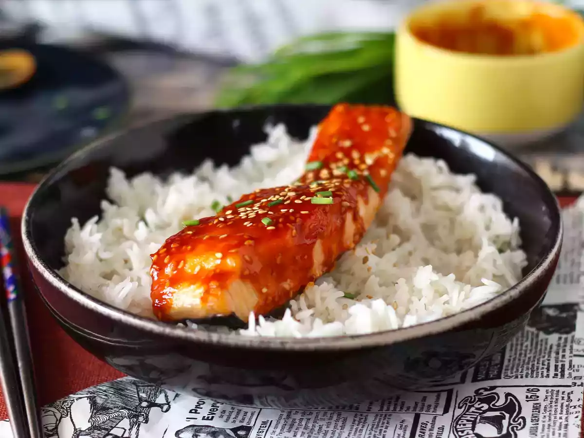 Korean style salmon with gochujang sauce ready in 8 minutes - photo 3