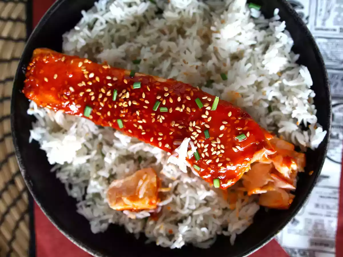 Korean style salmon with gochujang sauce ready in 8 minutes - photo 4
