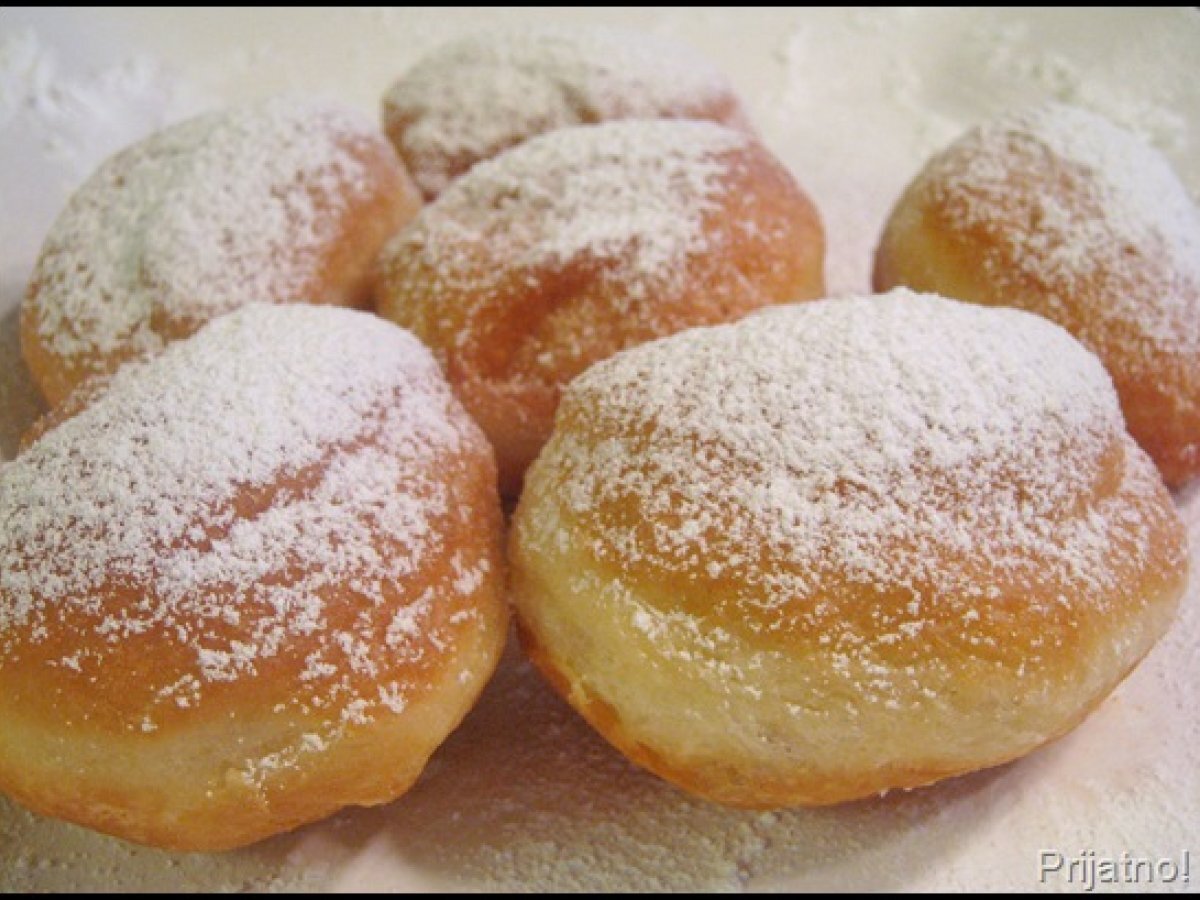 Krofne - Serbian doughnuts for good luck in 2010! - photo 2