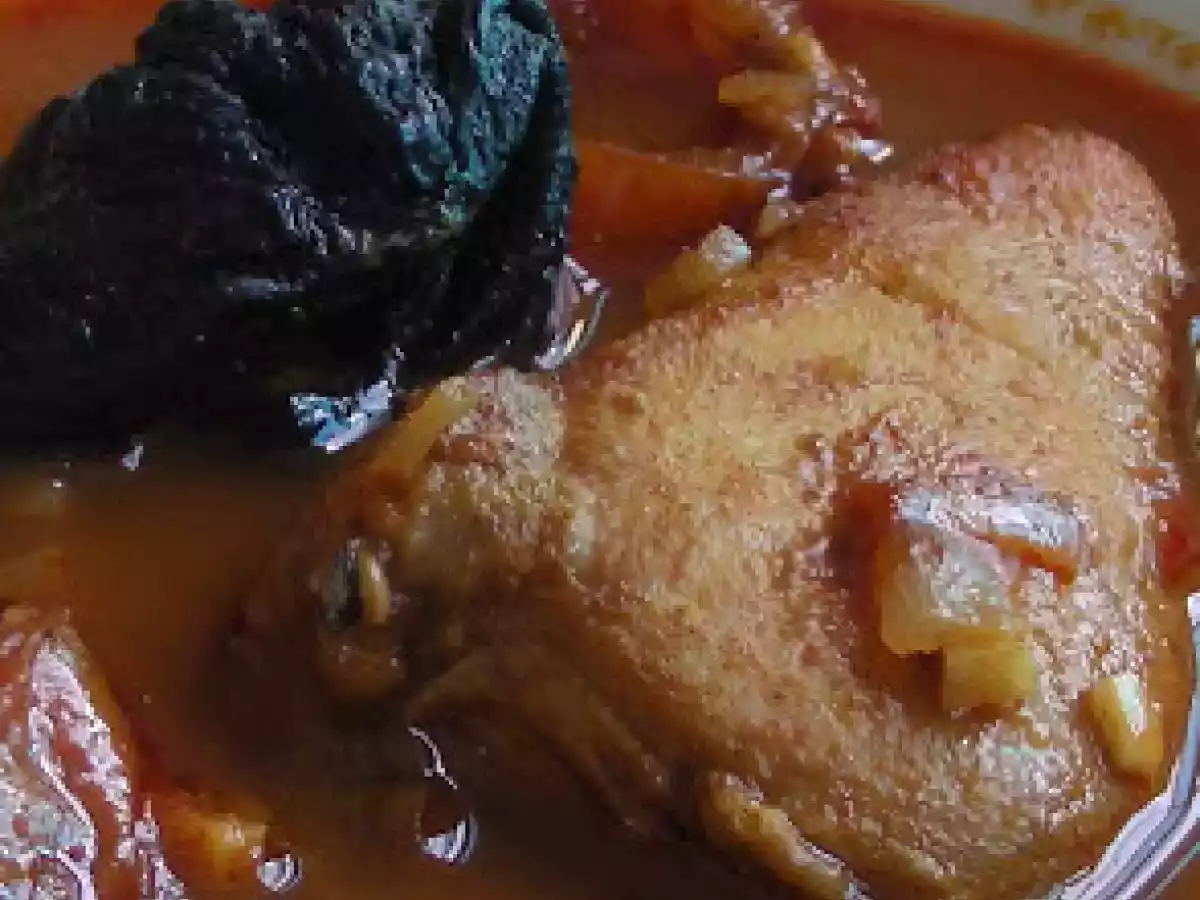Kudampuliyitta Ney Meen Curry (Seer Fish Curry With Gambooge/Fish Tamarind) And Awards - photo 2