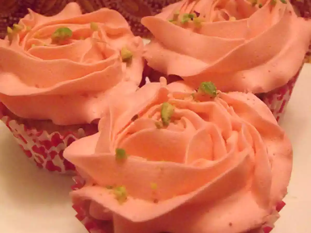 Kulfi Cupcakes