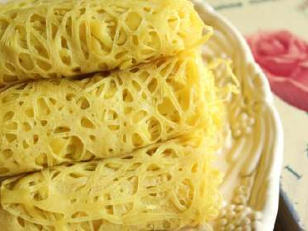 LACE CREPES ~ ROTI JALA