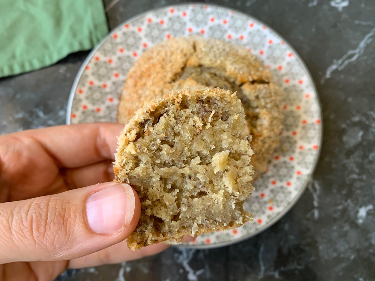 Lactose free banana bread with coconut - photo 2