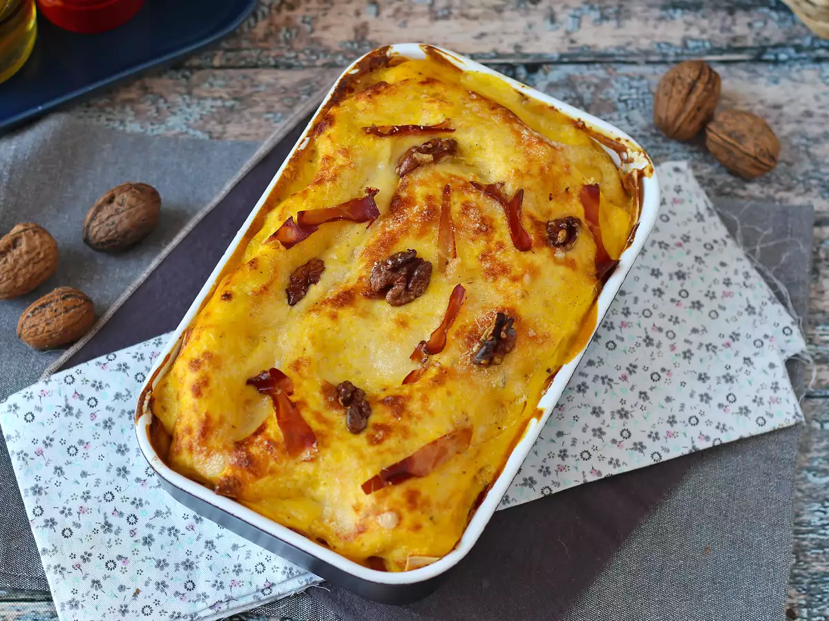 Lasagna with pumpkin, speck, and creamy, crunchy walnuts - photo 4
