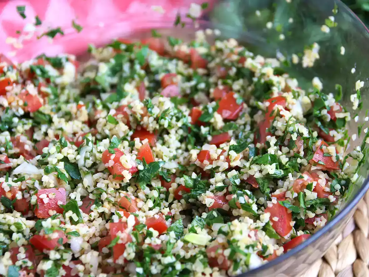 Lebanese tabbouleh: fragrant and fresh as we love it - photo 2