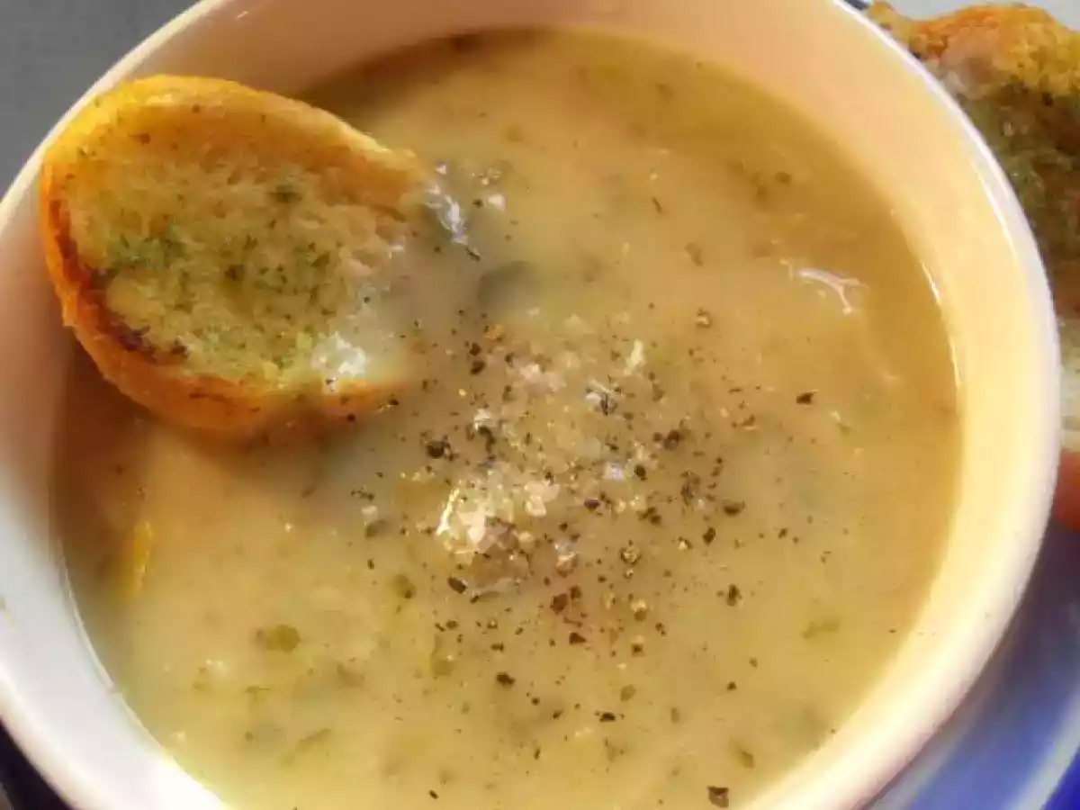 Leek and Potato Soup - photo 3