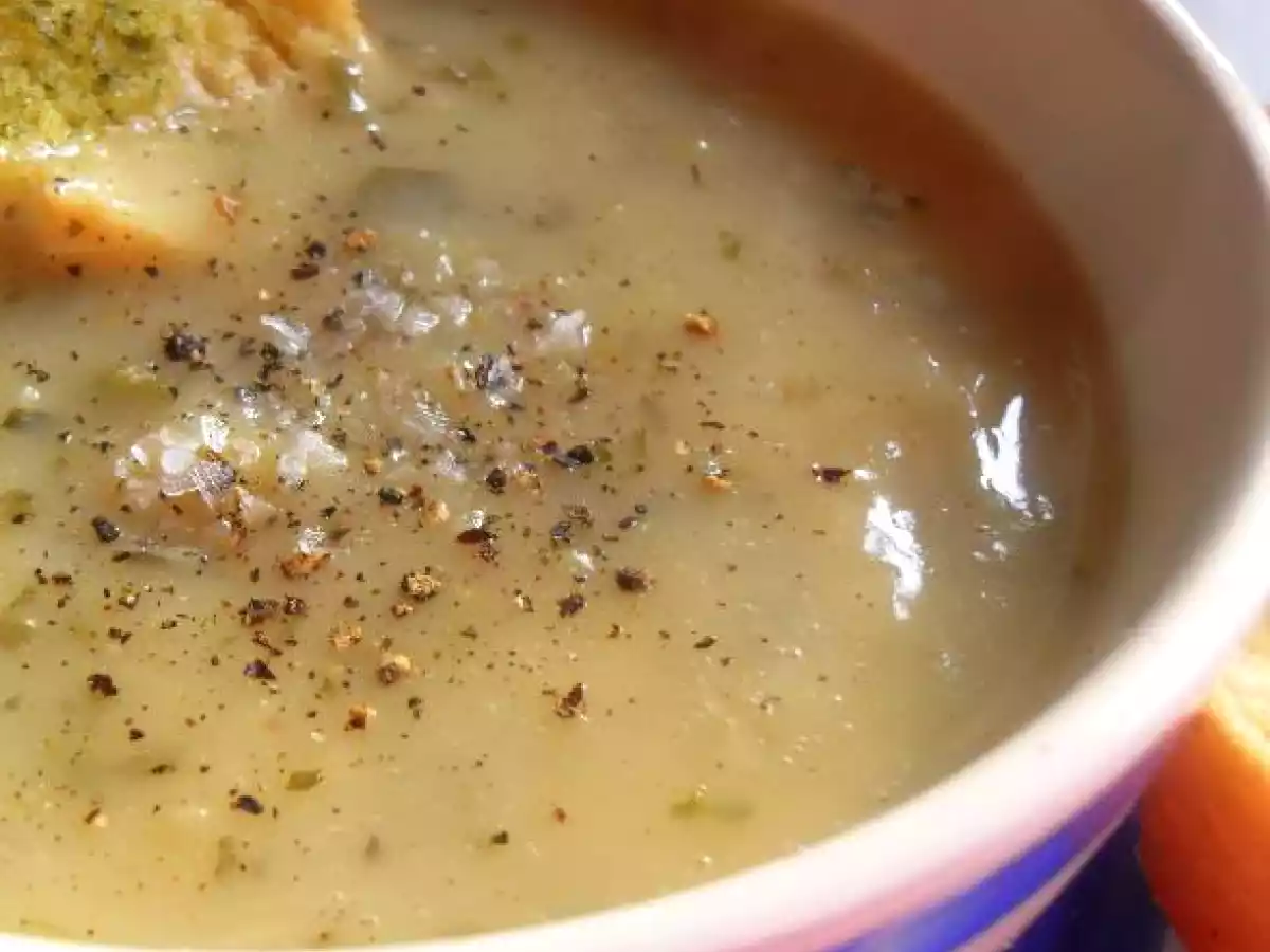 Leek and Potato Soup - photo 4