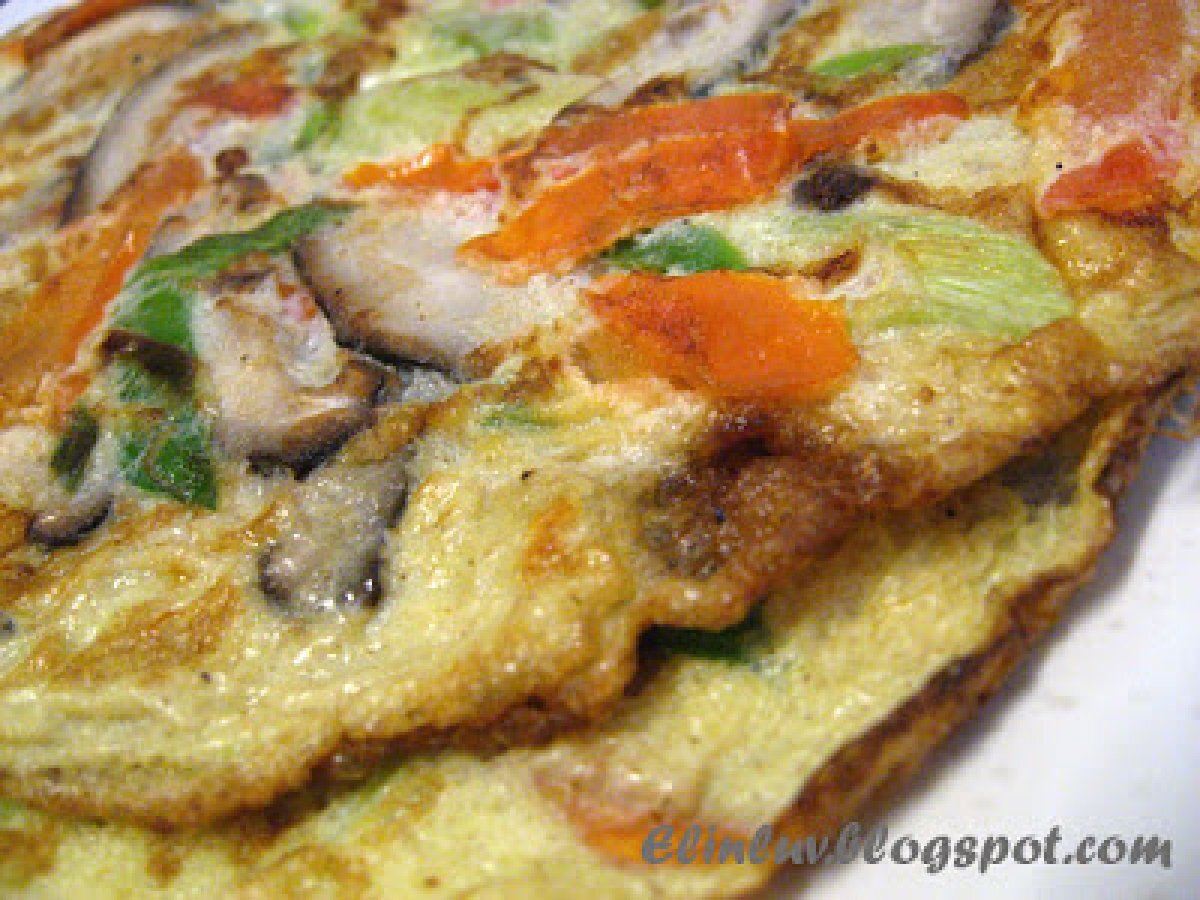 Leek, Tomato & Fresh Shiitake Mushroom Omelette - photo 3