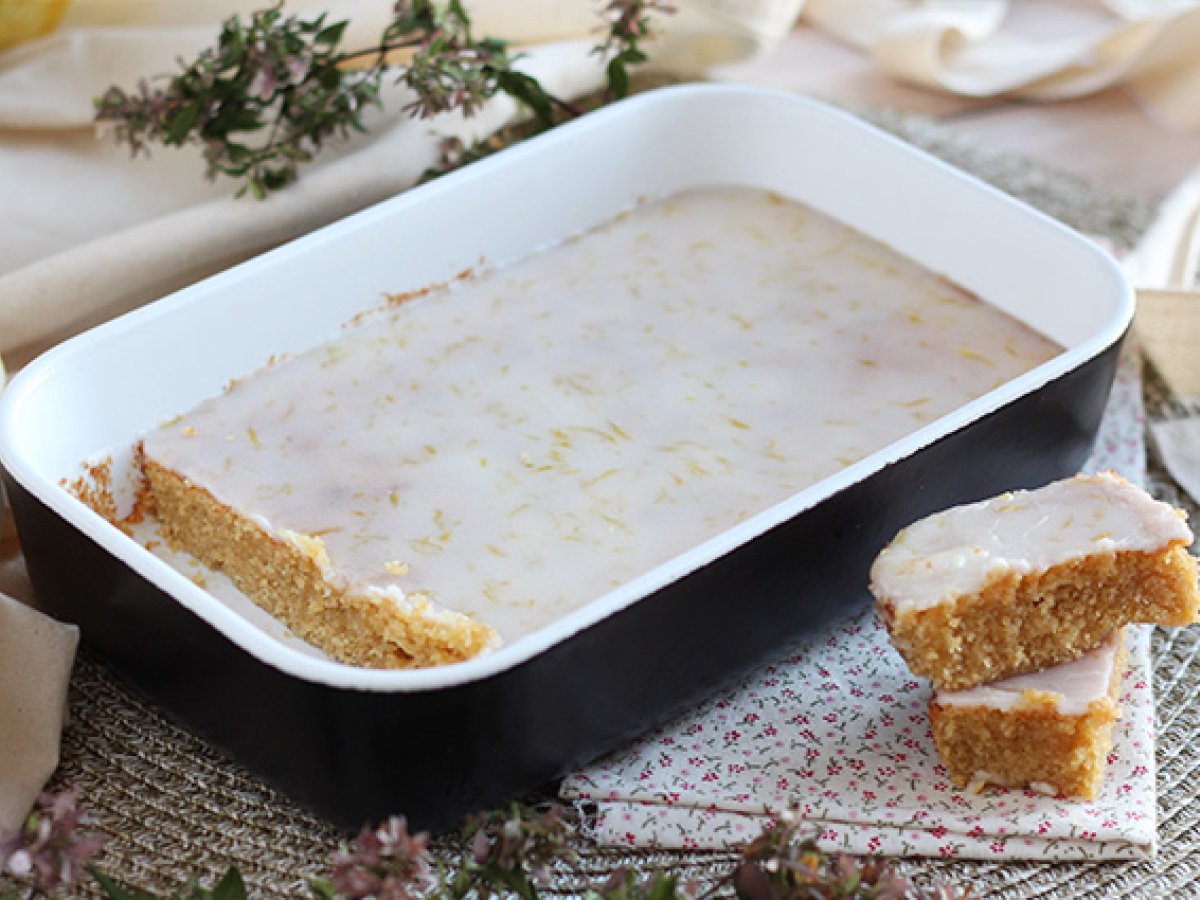 Lemon and oats brownies - photo 2