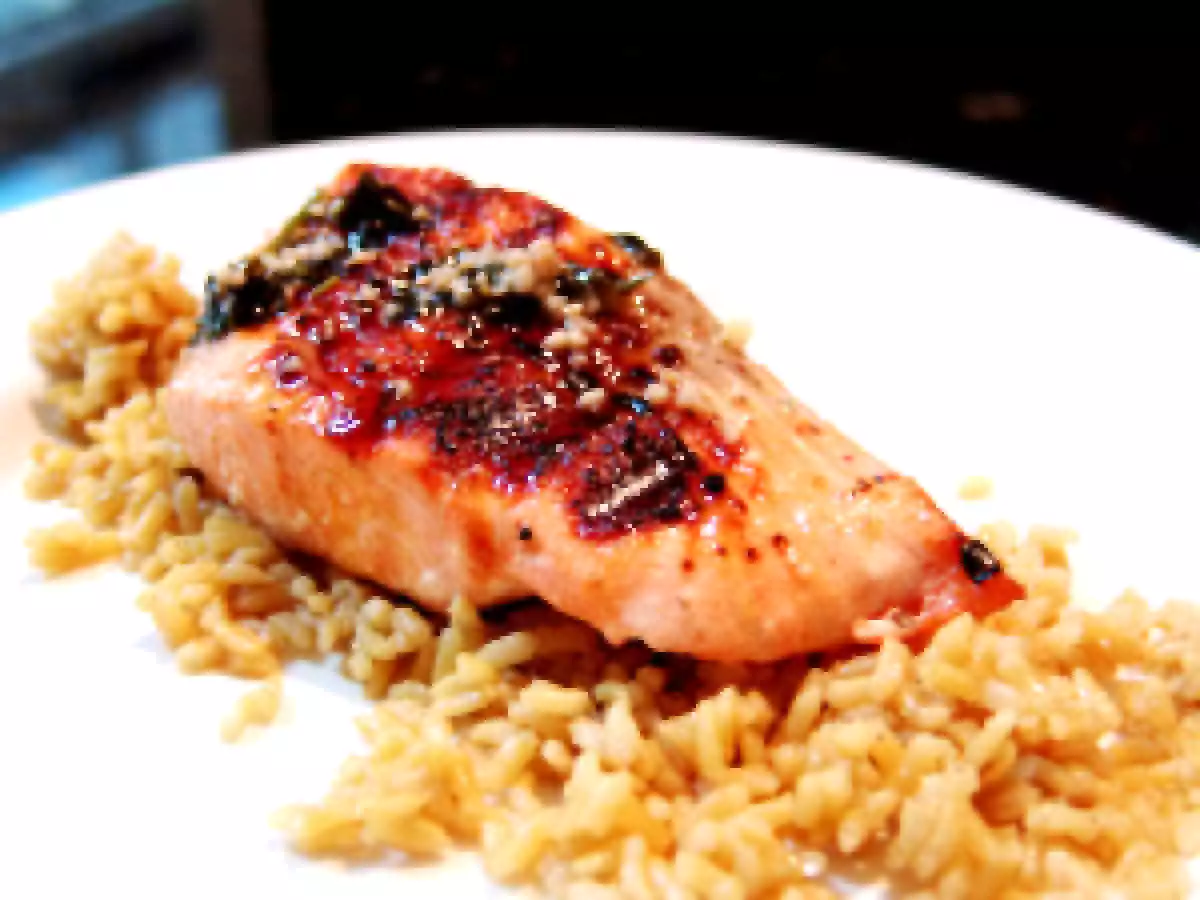 Lemon garlic grilled salmon