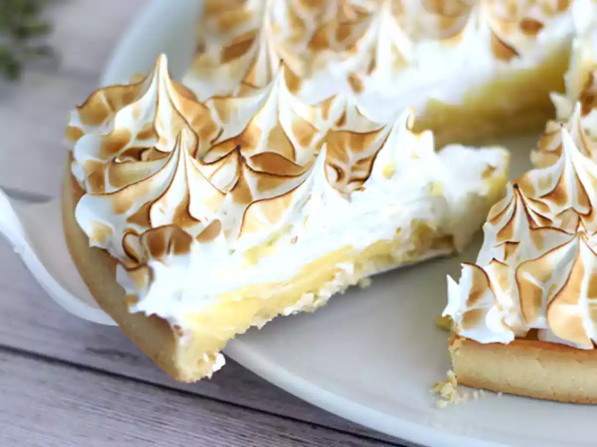 Lemon meringue pie