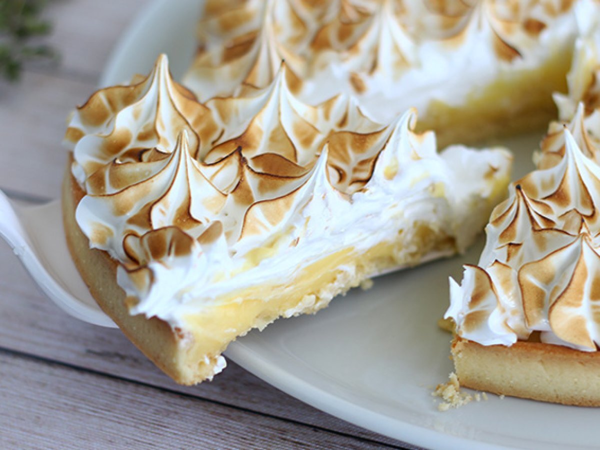 Lemon meringue pie, the recipe step by step