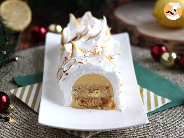 Lemon meringue tart yule log