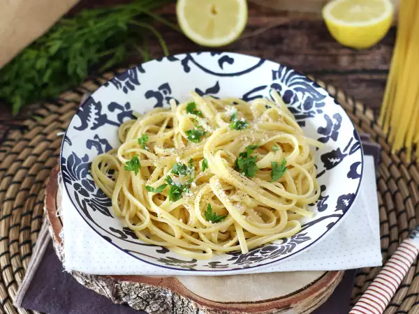 Recipe Lemon pasta – pasta al limone (your future favorite dish!)