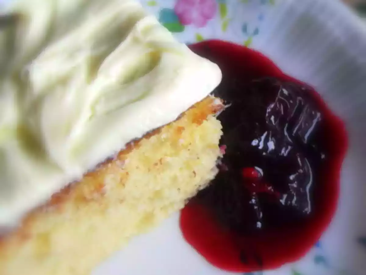 Lemon Pound Cake with a Blueberry Sauce - photo 3