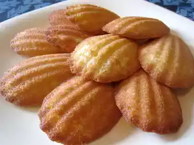 Lemon rum madeleines recipe