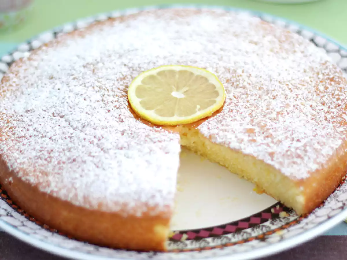 Lemon sponge cake - video recipe !