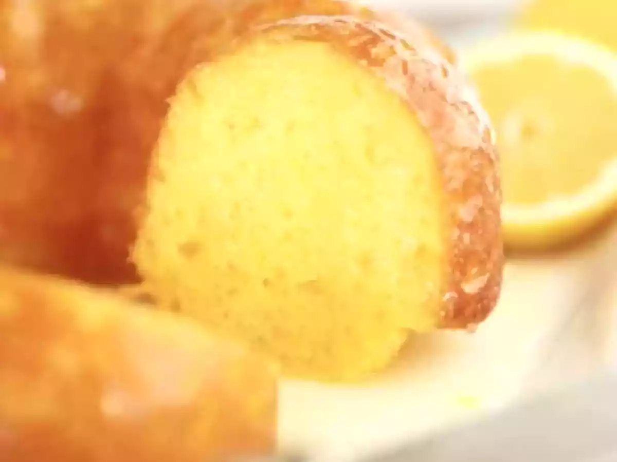 Lemonade Cake