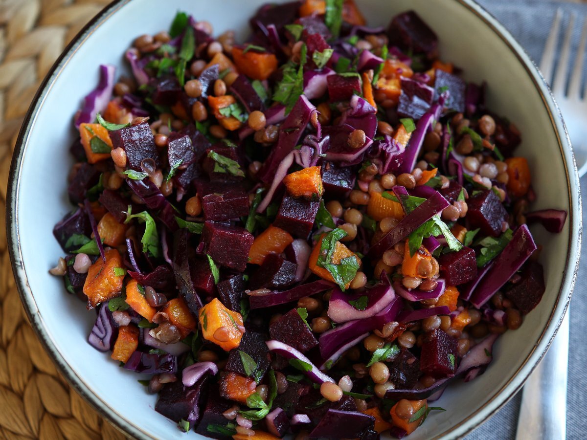 Lentil, butternut, red cabbage, beet and parsley salad (perfect for fall/winter) - photo 4