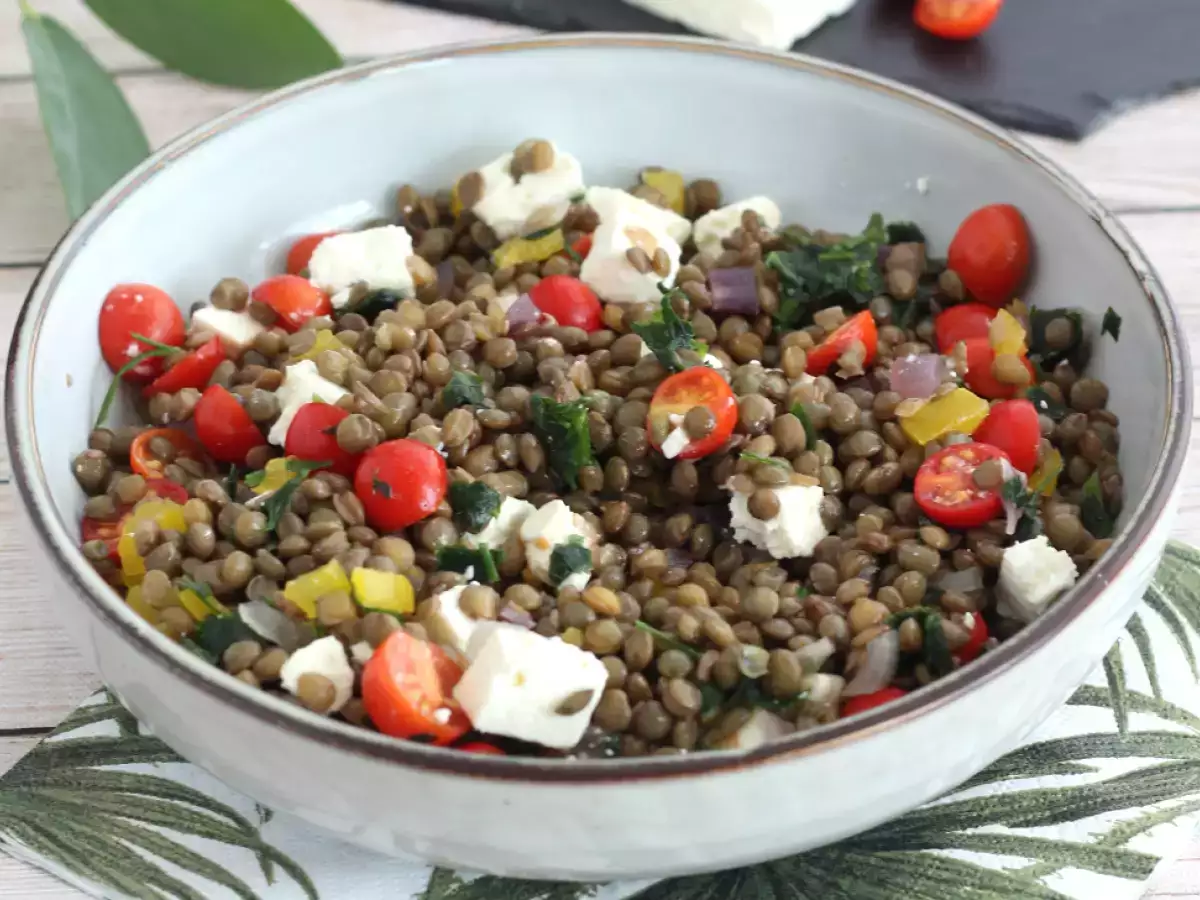 Lentil, tomato, and feta salad - photo 3