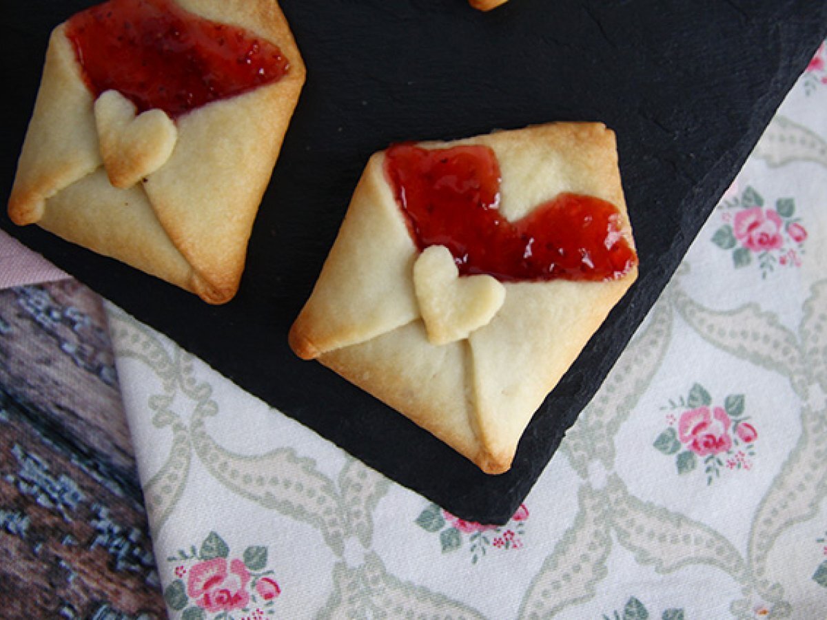 Letter cookies for Valentine's day - photo 4