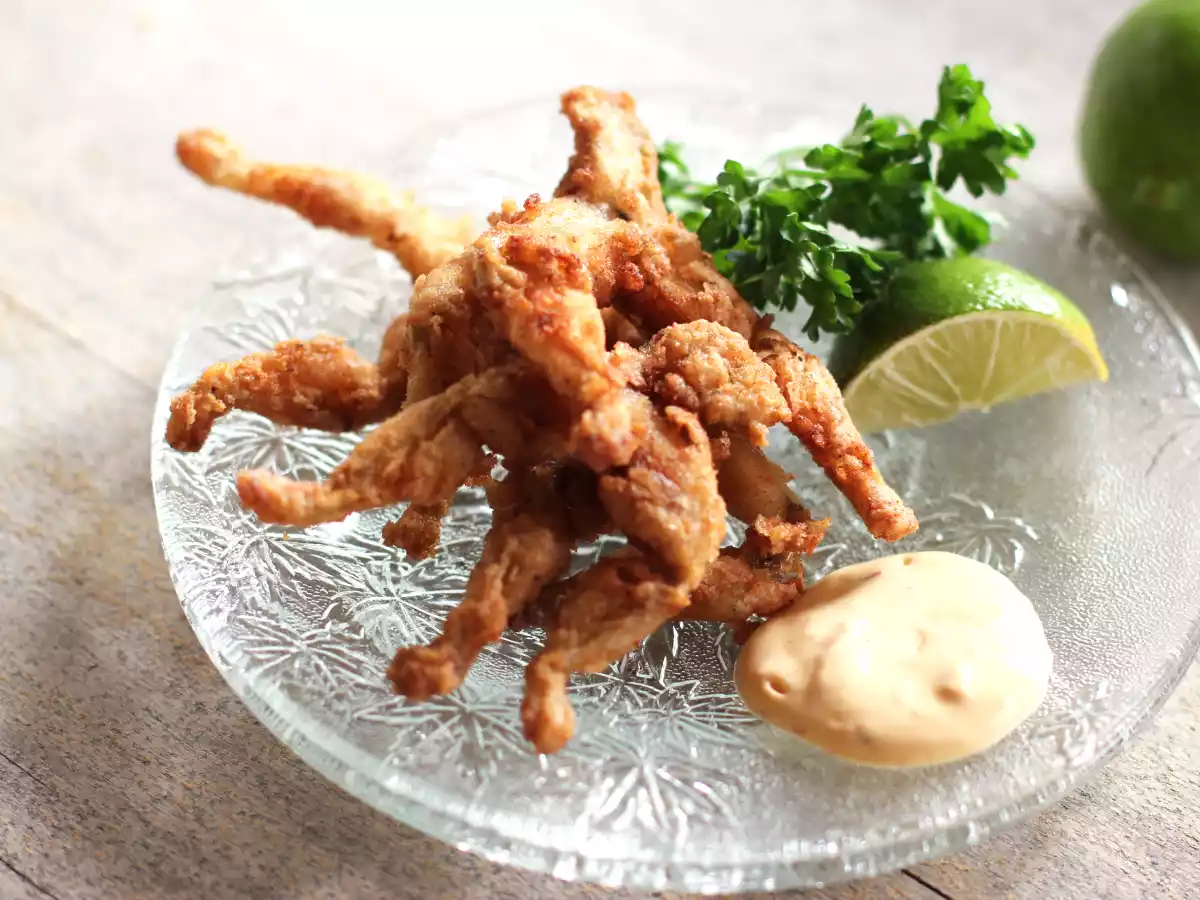 Light and Crispy Frogs Legs - photo 2