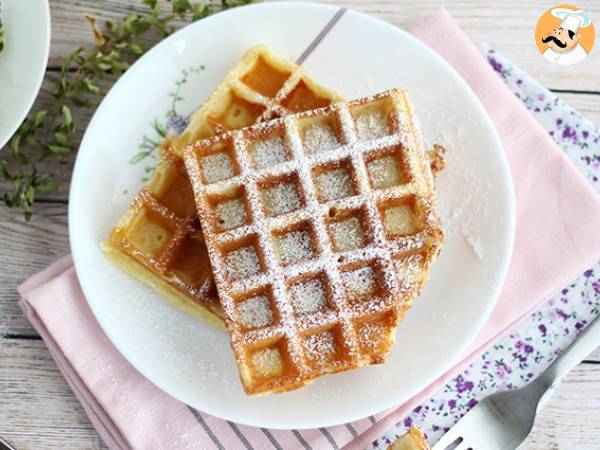 Light and crispy waffles - photo 3