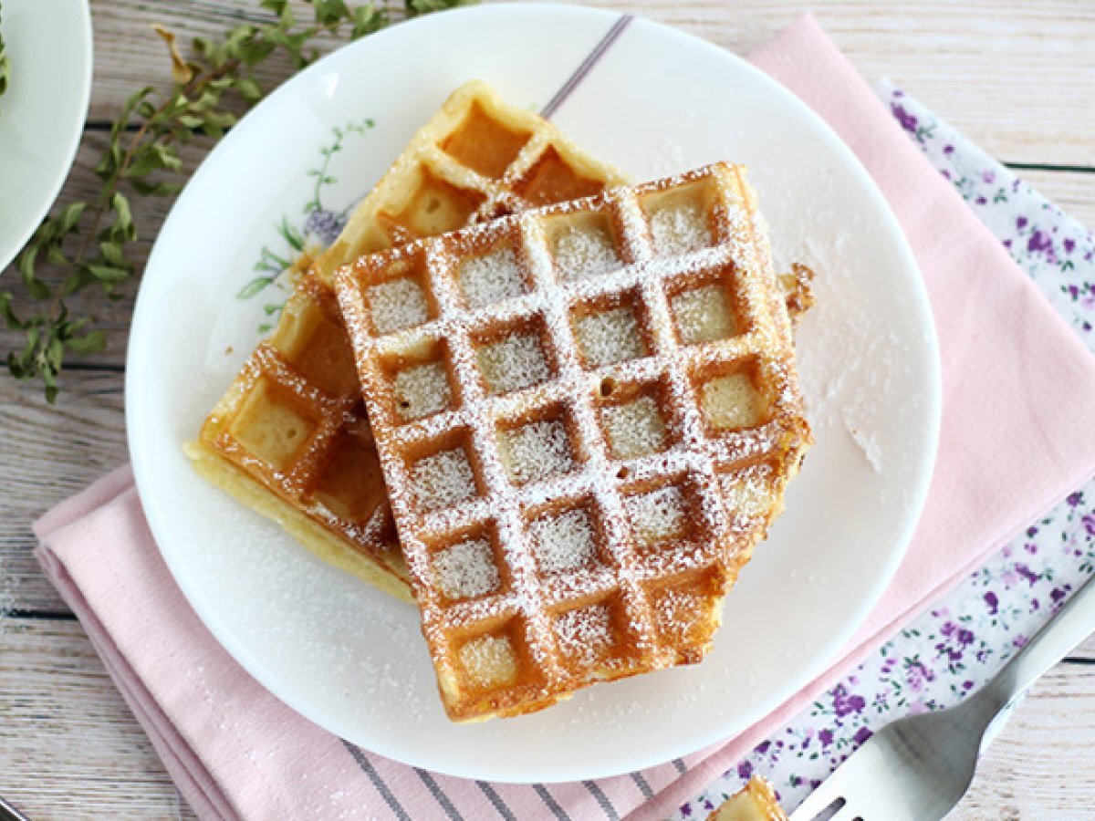 Light and crunchy waffles - photo 3