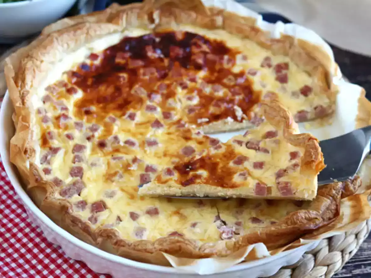 Light ham, cheese, and yogurt quiche! - photo 3