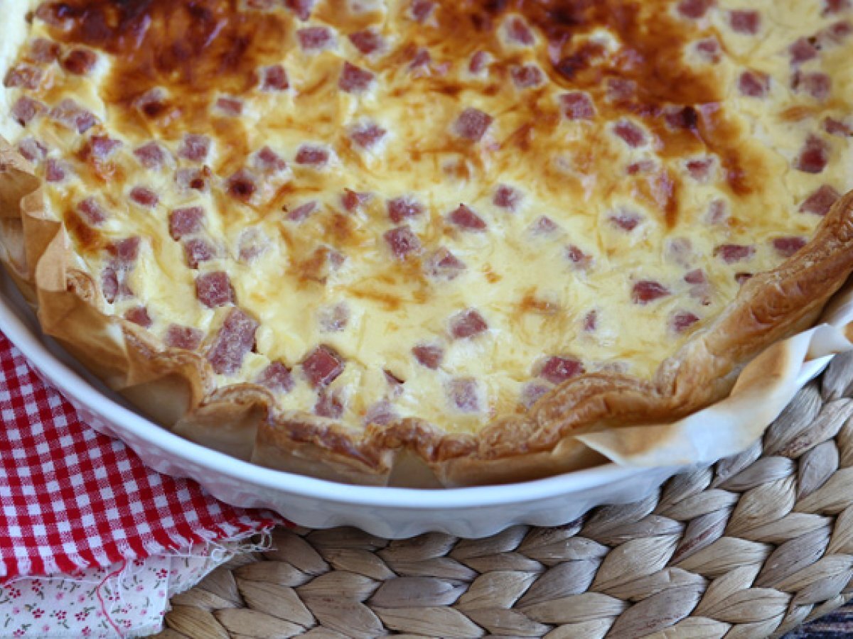 Light ham, cheese, and yogurt quiche! - photo 4