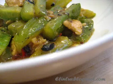 Lightly Braised Bitter Gourd With Salted Black Beans - photo 2