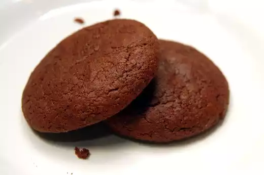 Lightweight cocoa cookies recipe