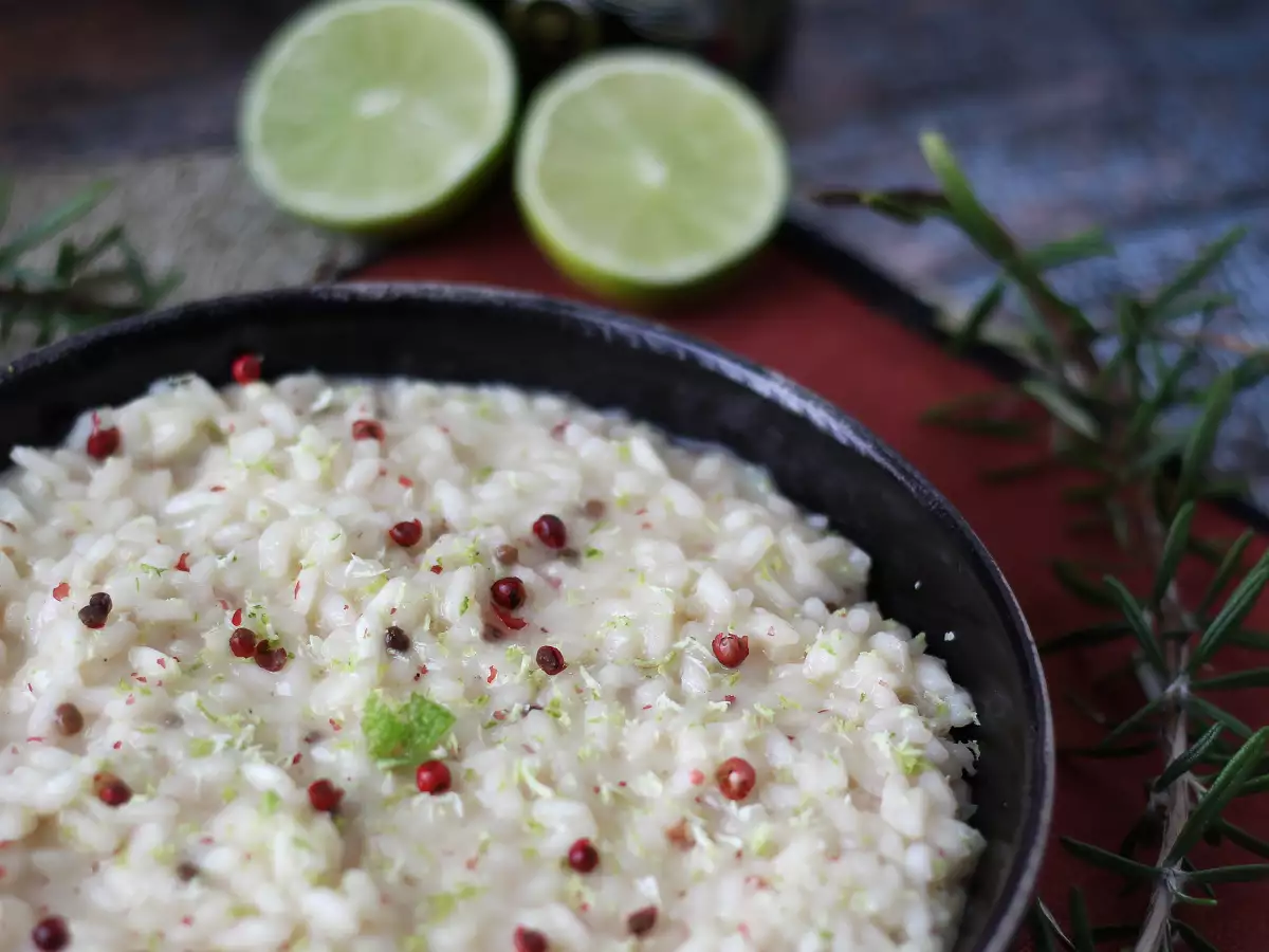 Lime and pink peppercorns risotto: elegant and vegetarian recipe for special dinners - photo 5