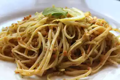 Linguine with chorizo, broccoli, and chickpeas recipe