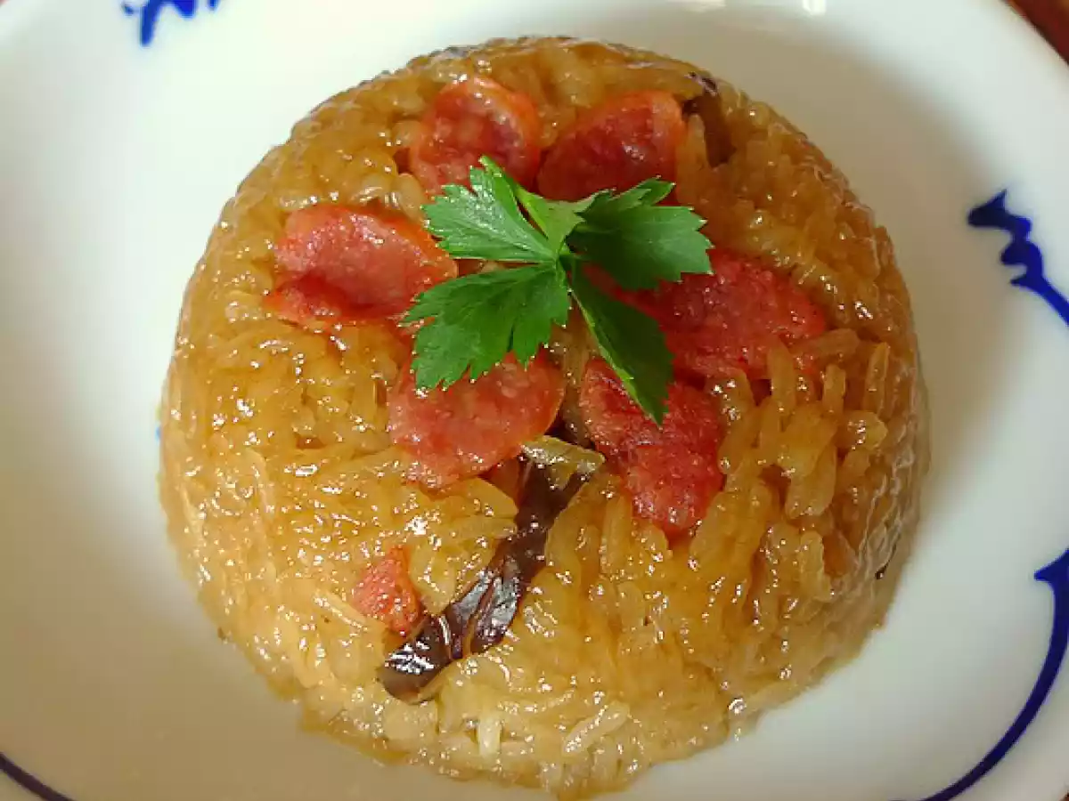 Lor Mai Fun (Savoury Glutinous Rice)