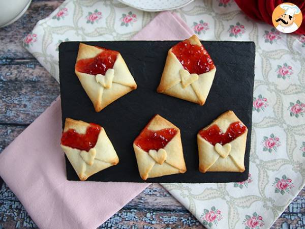 Love letter cookies for valentine's day