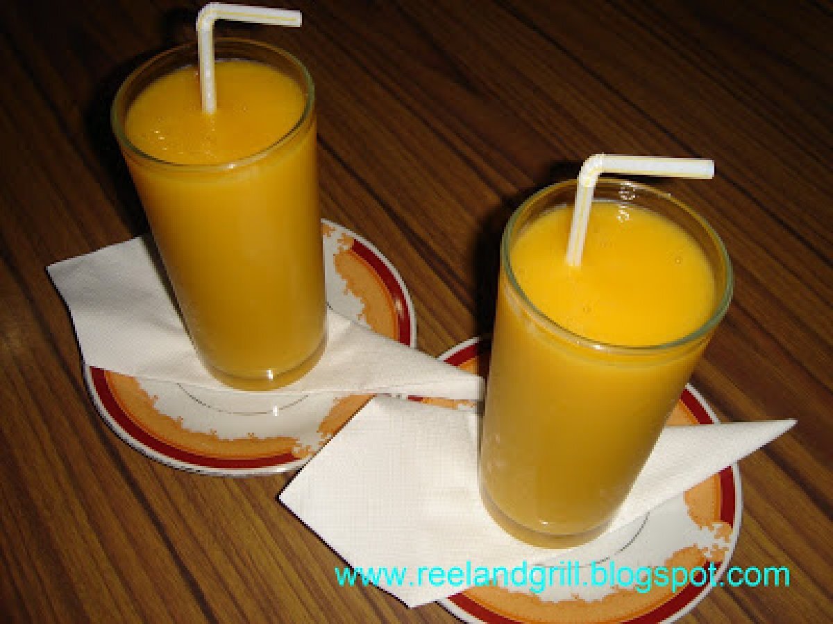 Mango Shake or Smoothies