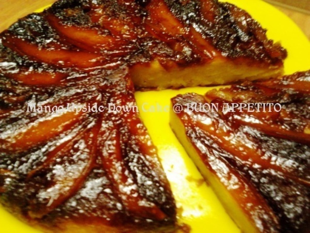 MANGO UPSIDE-DOWN CAKE