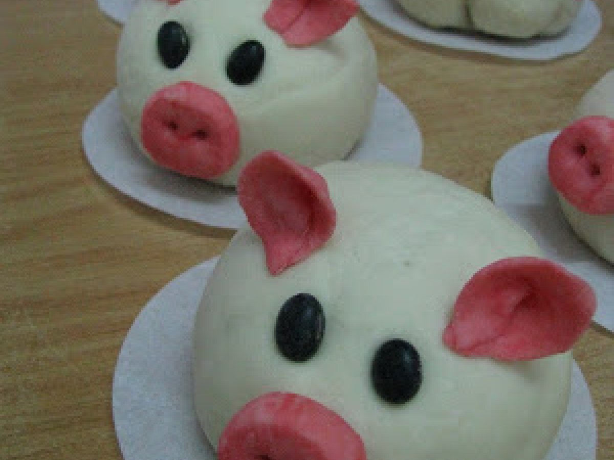 Mantou Steamed Bun With Homemade Mung Bean Paste - photo 2