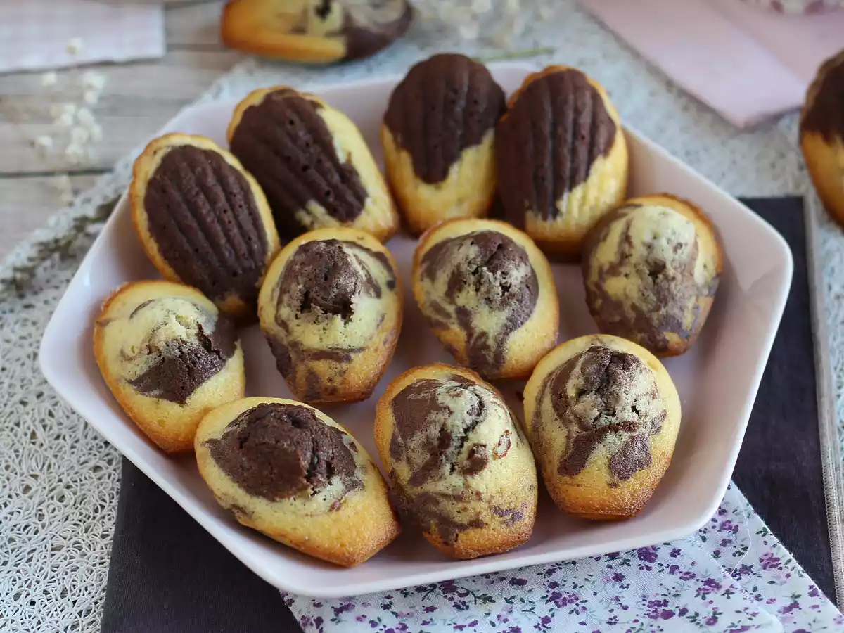 Marbled madeleines you absolutely must try!