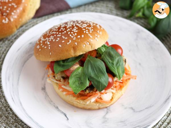 Marinated chicken sandwich with coleslaw, tomatoes, and basil - photo 4