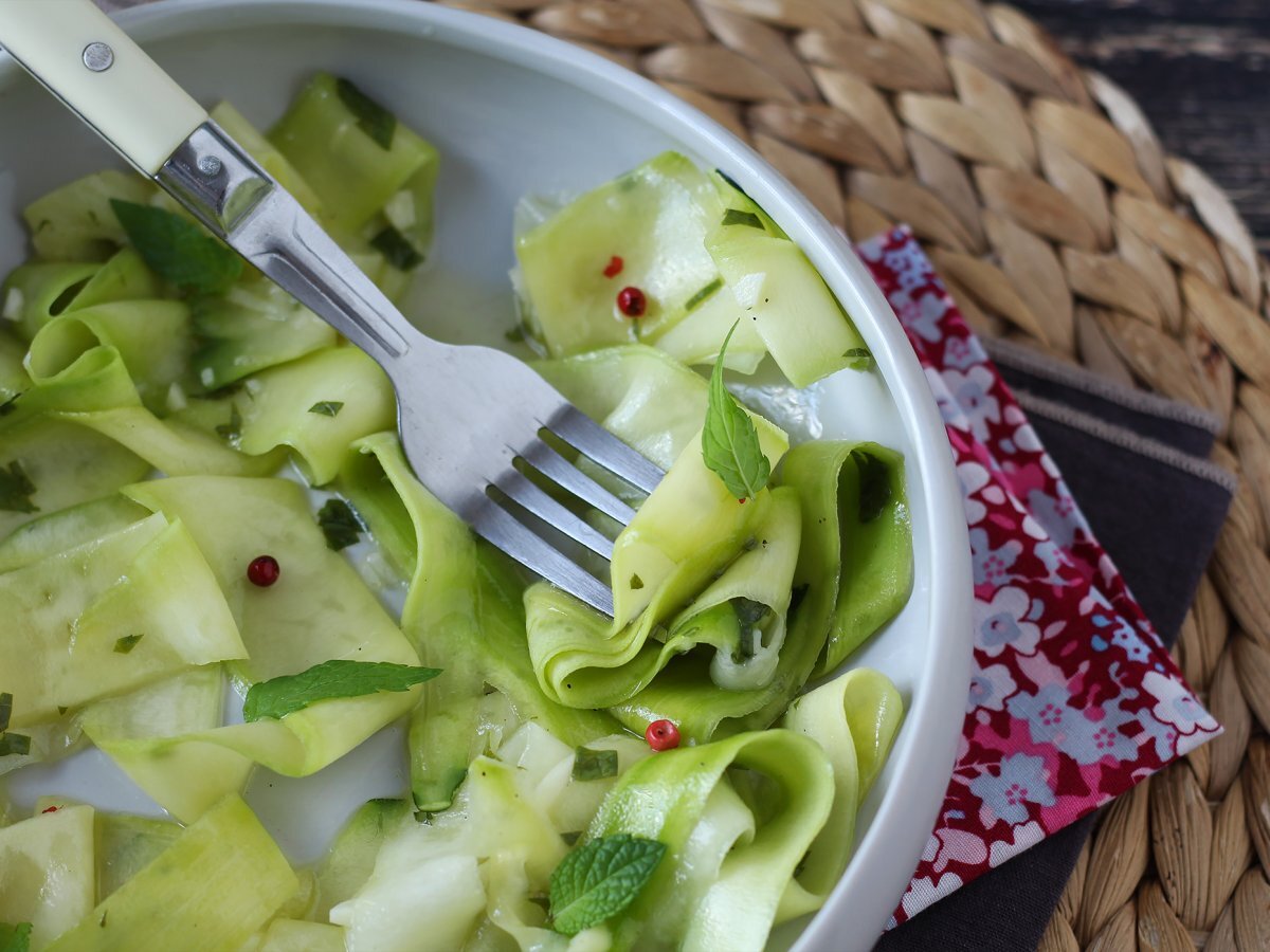 Marinated courgettes, the perfect vegetable carpaccio for summer! - photo 2