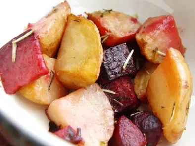 Marinated Herbed Baked Potatoes, Beets and Carrots