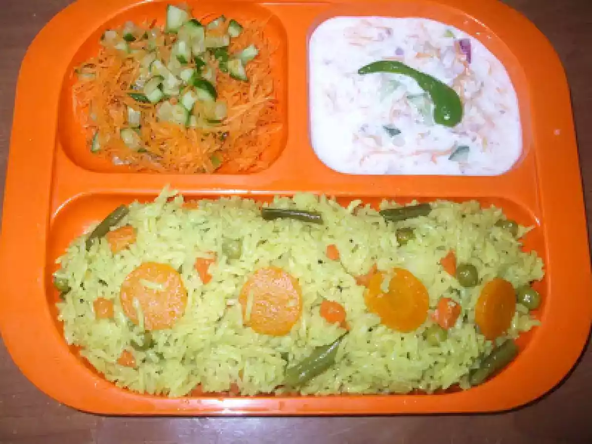 MASALA VEGETABLE PULAO / VEGETABLE PALAV